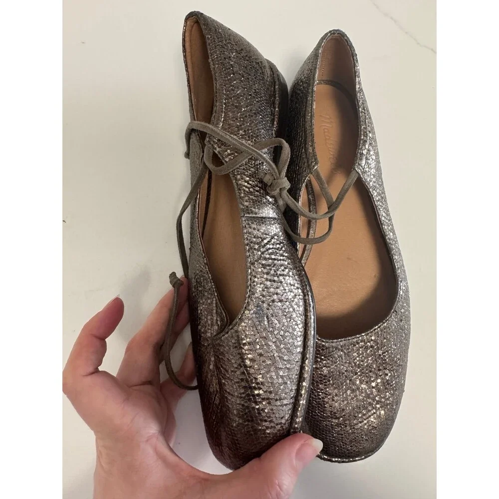 Madewell Normani Lace-Up Mary Janes in metallic leather - Picture 6 of 9